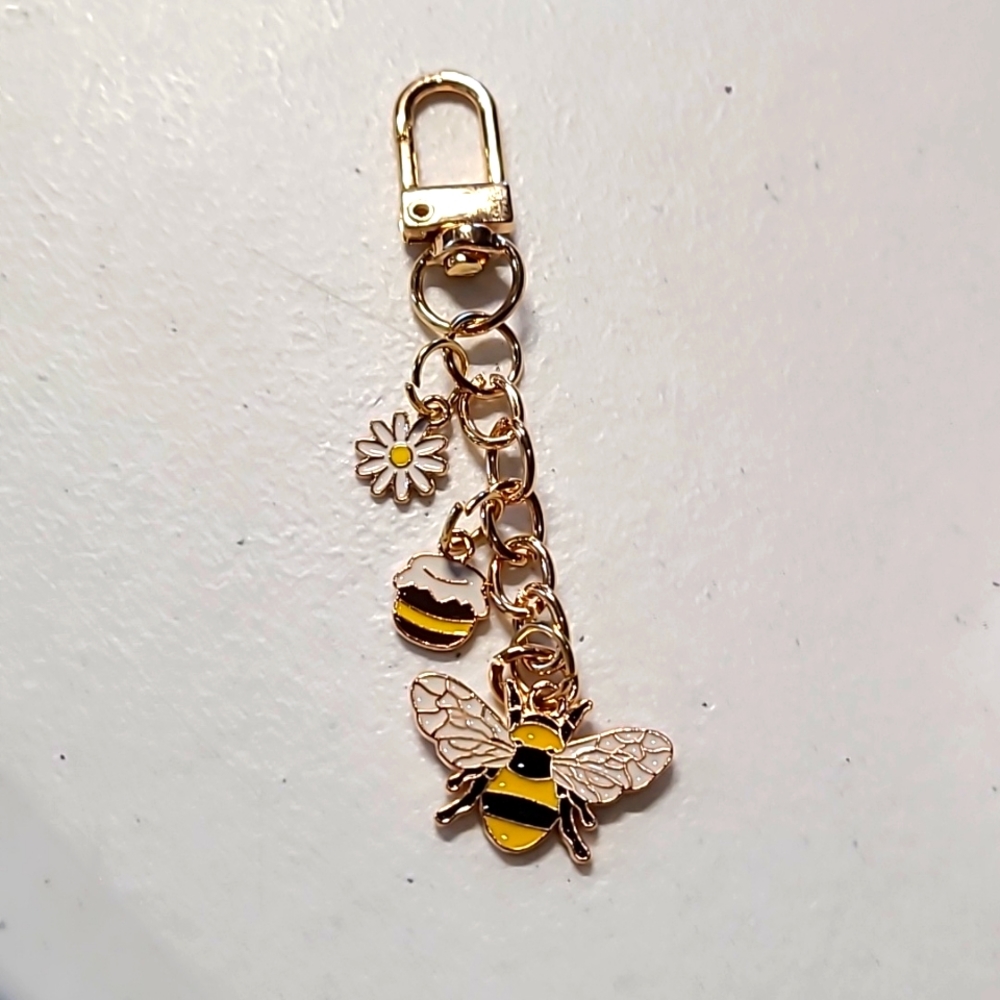 NEW gold tone bee bag charm
